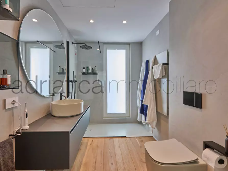 Immagine 34 di Appartamento in vendita  a Jesolo