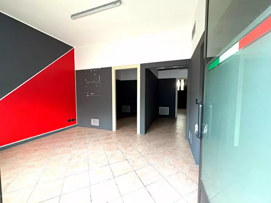 Immagine 2 di Ufficio in affitto  in Via Traforo 30 a Pino Torinese