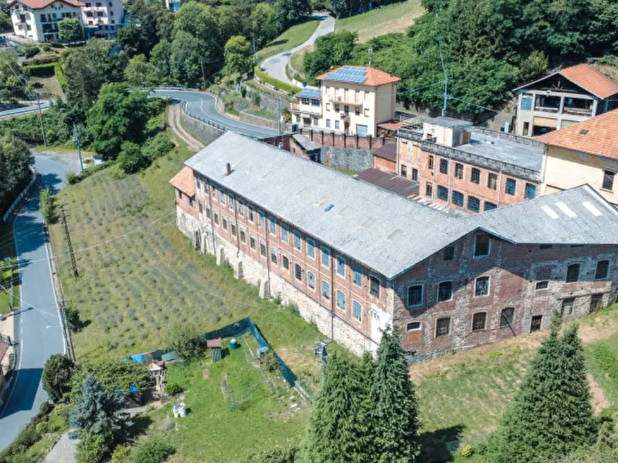 Immagine 1 di Capannone industriale in vendita  in Frazione sant'antonio 27 a Valdilana