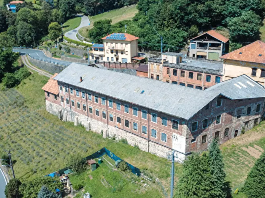 Immagine 31 di Capannone industriale in vendita  in Frazione sant'antonio 27 a Valdilana