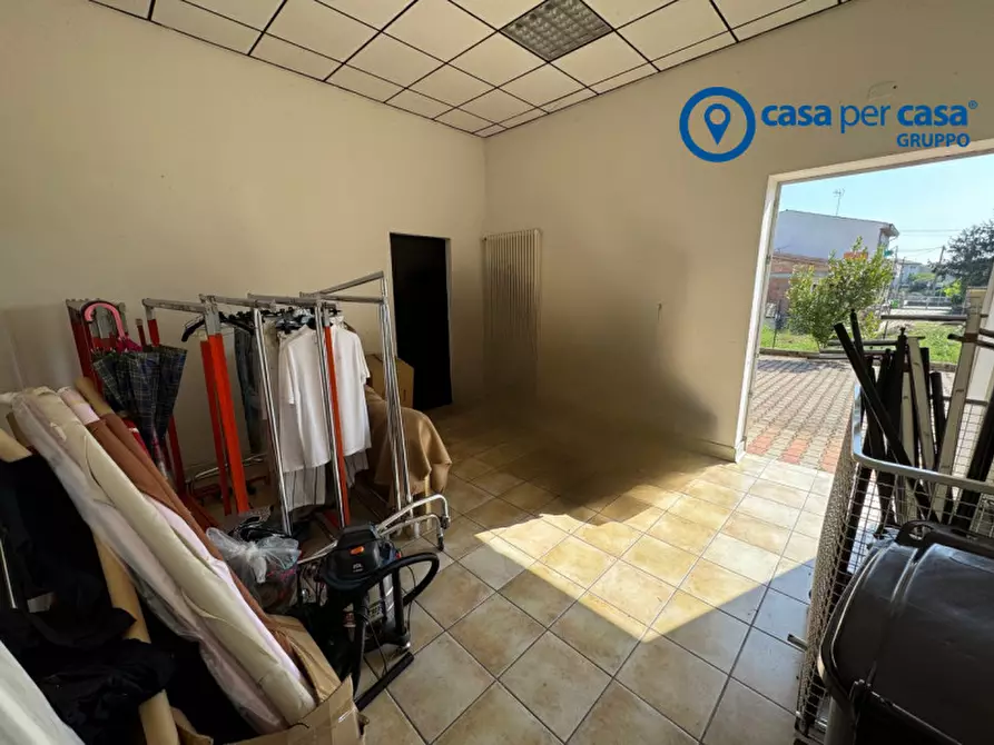 Immagine 9 di Ufficio in vendita  in Via Aldo Moro 22 a Villanova Del Ghebbo