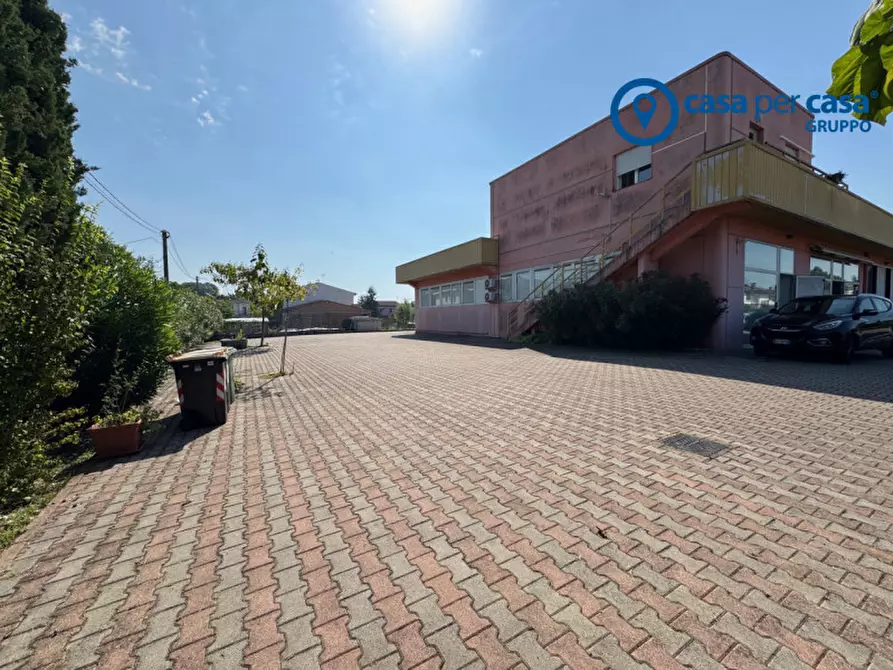 Immagine 20 di Ufficio in vendita  in Via Aldo Moro 22 a Villanova Del Ghebbo