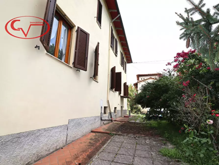 Immagine 6 di Appartamento in vendita  in levanella a Montevarchi