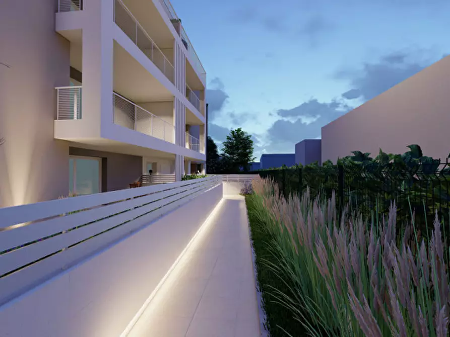 Immagine 2 di Appartamento in vendita  a Padova