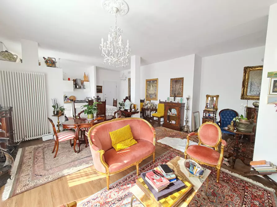 Immagine 6 di Appartamento in vendita  in Piazza 1° Maggio a Montegrotto Terme