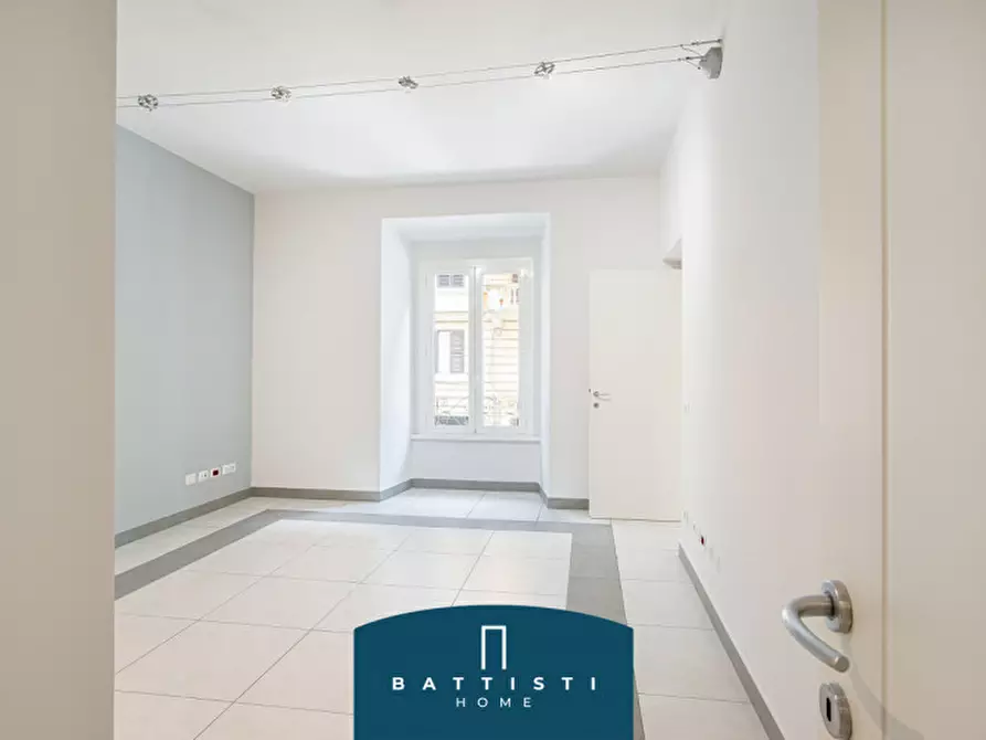 Immagine 9 di Ufficio in affitto  in Piazza Cavour a Roma