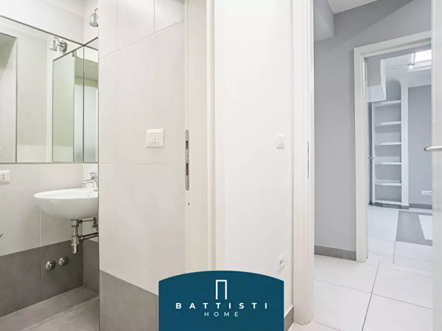 Immagine 23 di Ufficio in affitto  in Piazza Cavour a Roma