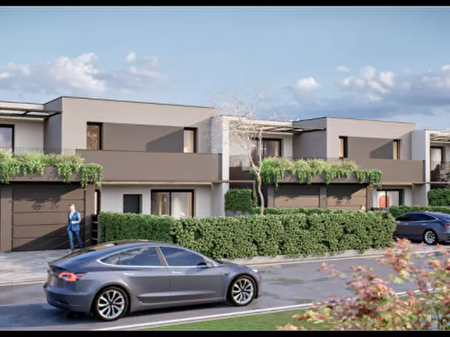 Immagine 6 di Appartamento in vendita  in Via San Pio X a Castelfranco Veneto