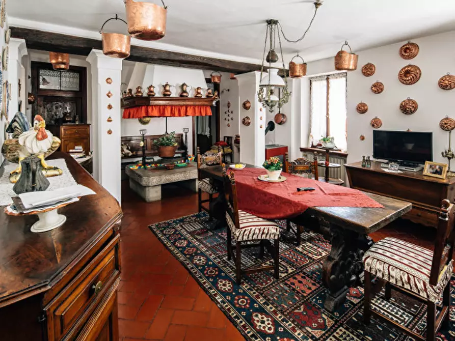 Immagine 7 di Palazzo in vendita  a Vittorio Veneto