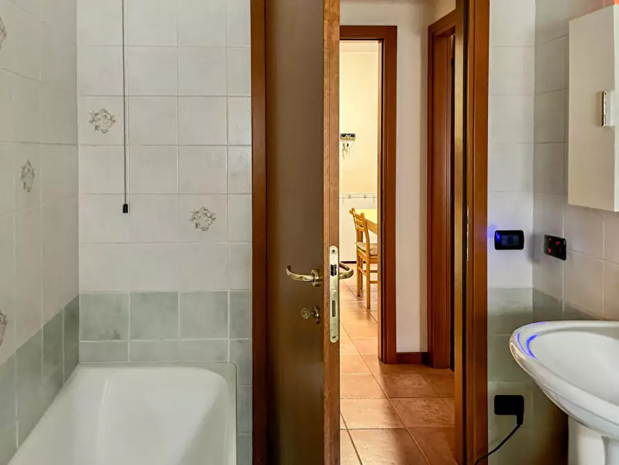 Immagine 12 di Appartamento in vendita  in Via Monte Valbella a Montebelluna