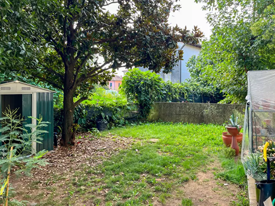 Immagine 14 di Appartamento in vendita  in Via Monte Valbella a Montebelluna