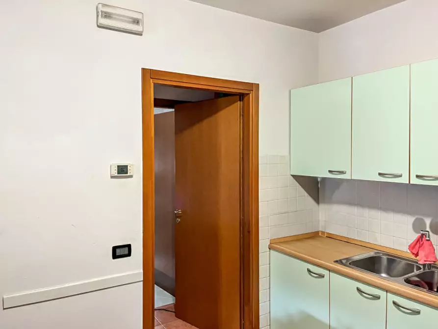 Immagine 16 di Appartamento in vendita  in Via Monte Valbella a Montebelluna