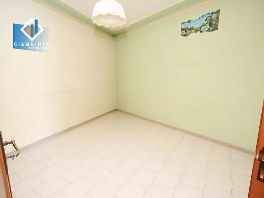 Immagine 6 di Appartamento in vendita  in Via Fratelli Bandiera n. 24 a Palagonia