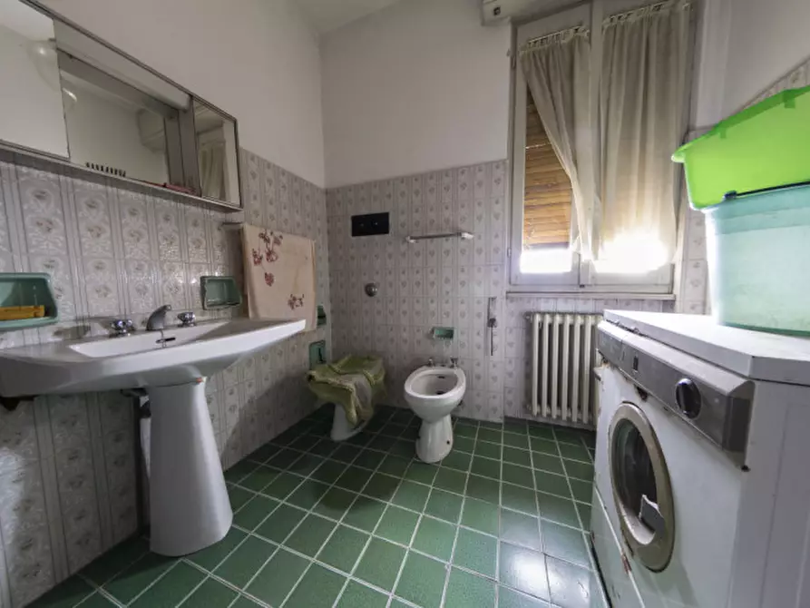 Immagine 8 di Casa indipendente in vendita  in piazza municipio a Calvagese Della Riviera