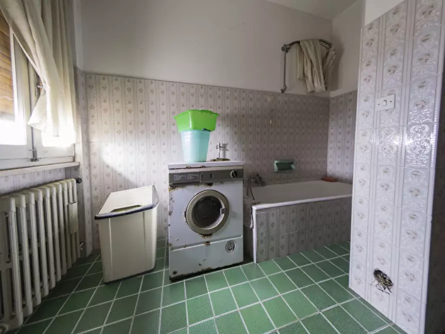 Immagine 9 di Casa indipendente in vendita  in piazza municipio a Calvagese Della Riviera