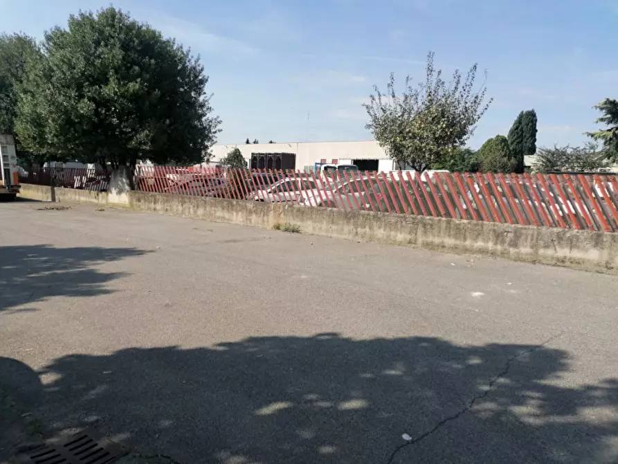 Immagine 2 di Capannone industriale in vendita  in via primo maggio 61 a Rovato