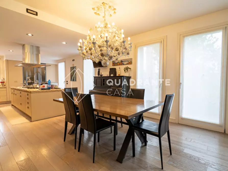 Immagine 10 di Casa bifamiliare in vendita  a Santa Giustina In Colle