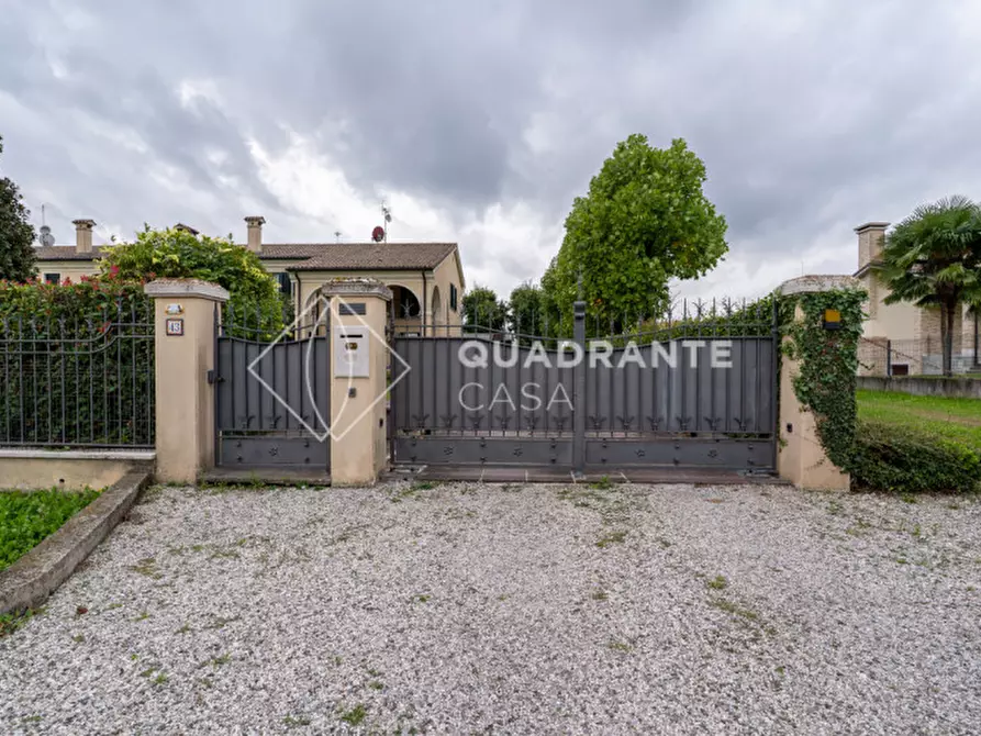 Immagine 68 di Casa bifamiliare in vendita  a Santa Giustina In Colle