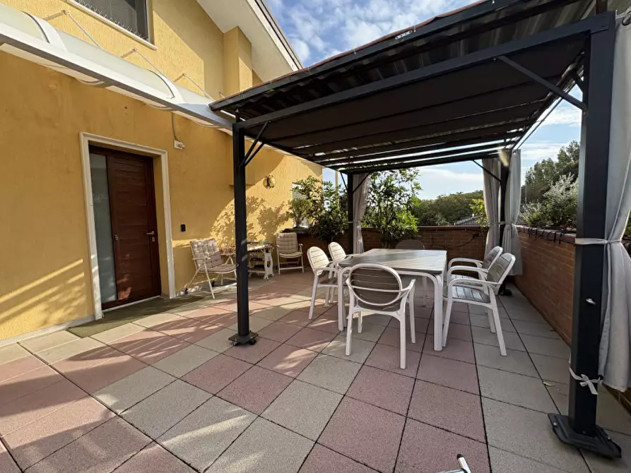 Immagine 3 di Attico in vendita  in Via Antonio Gramsci a Montegrotto Terme