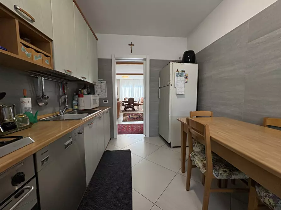 Immagine 15 di Attico in vendita  in Via Antonio Gramsci a Montegrotto Terme