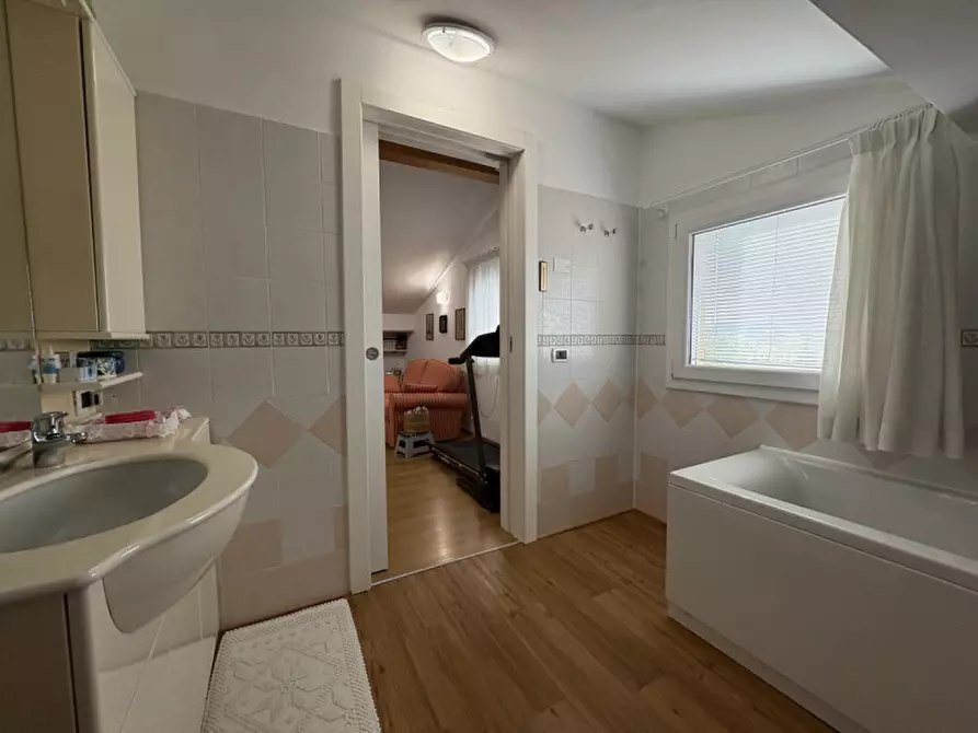 Immagine 35 di Attico in vendita  in Via Antonio Gramsci a Montegrotto Terme