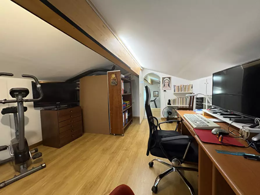 Immagine 38 di Attico in vendita  in Via Antonio Gramsci a Montegrotto Terme