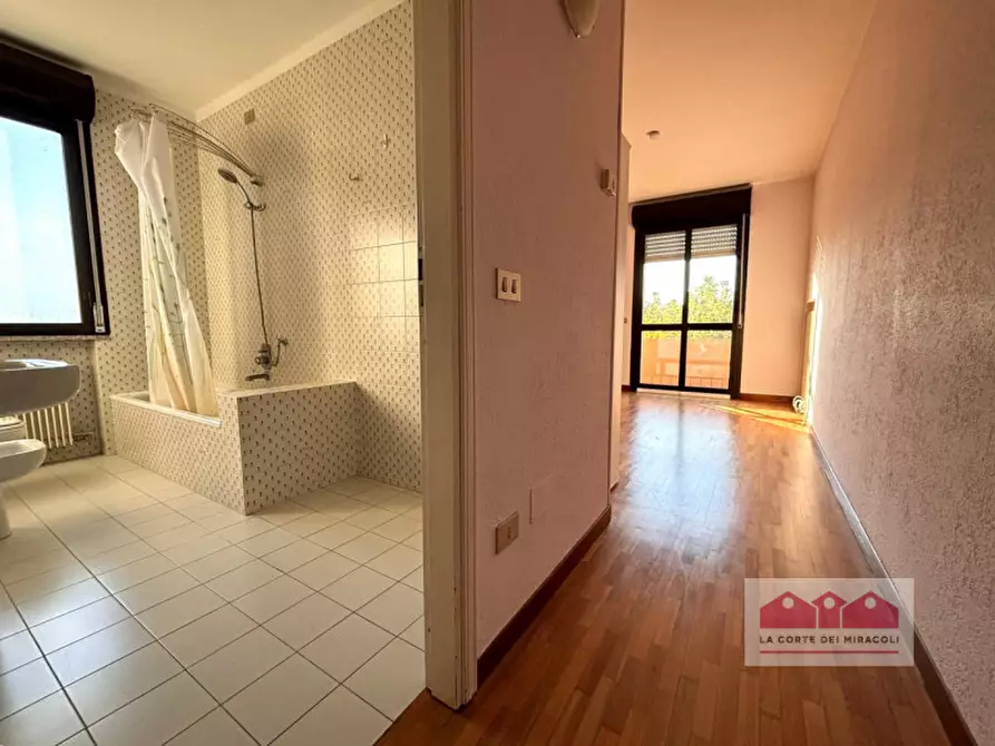 Immagine 19 di Casa indipendente in affitto  a Vicenza