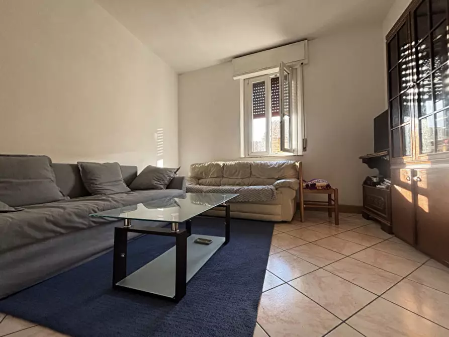 Immagine 7 di Appartamento in vendita  in Via Paolo Ferrari, 5 a Sissa Trecasali