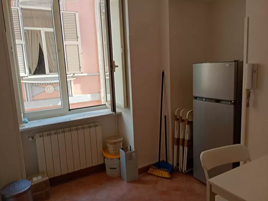 Immagine 17 di Camera in affitto  in Via Belvedere 14 a Napoli