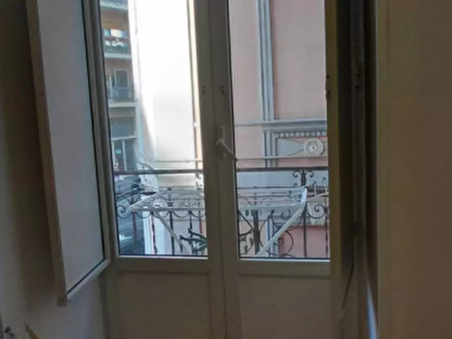 Immagine 41 di Camera in affitto  in Via Belvedere 14 a Napoli
