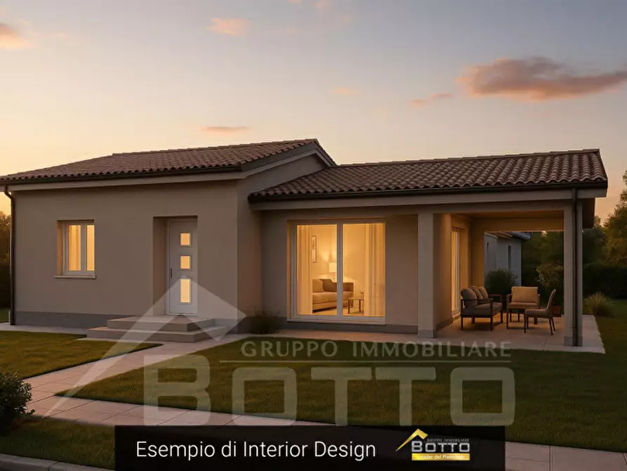 Immagine 1 di Villa in vendita  in Via Giuseppe De Filippi a Varallo Pombia