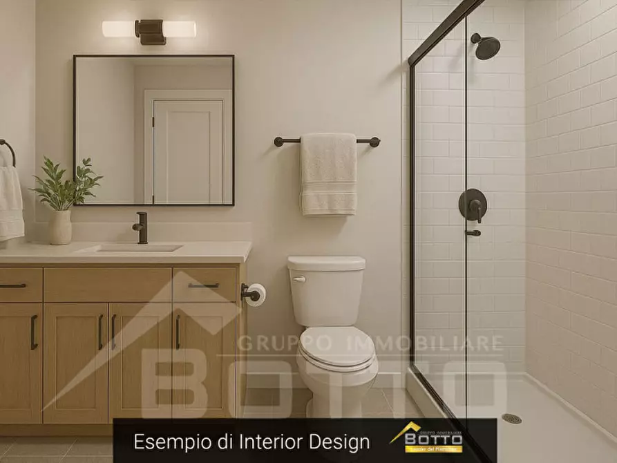 Immagine 2 di Villa in vendita  in Via Giuseppe De Filippi a Varallo Pombia