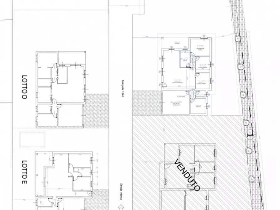 Immagine 12 di Villa in vendita  in Via Giuseppe De Filippi a Varallo Pombia