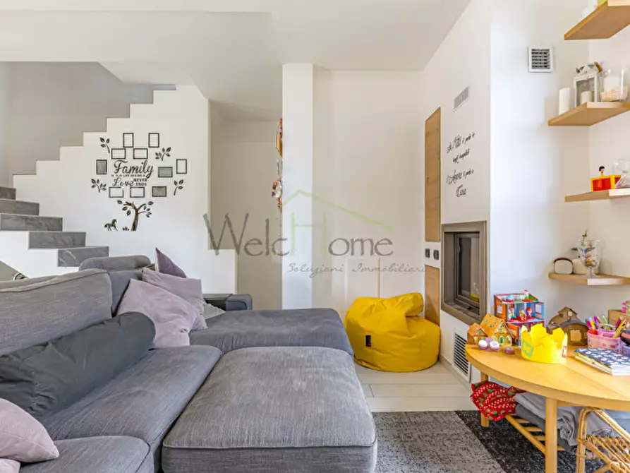 Immagine 5 di Casa bifamiliare in vendita  a Albavilla