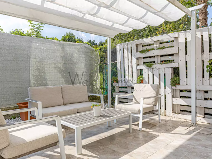 Immagine 12 di Casa bifamiliare in vendita  a Albavilla