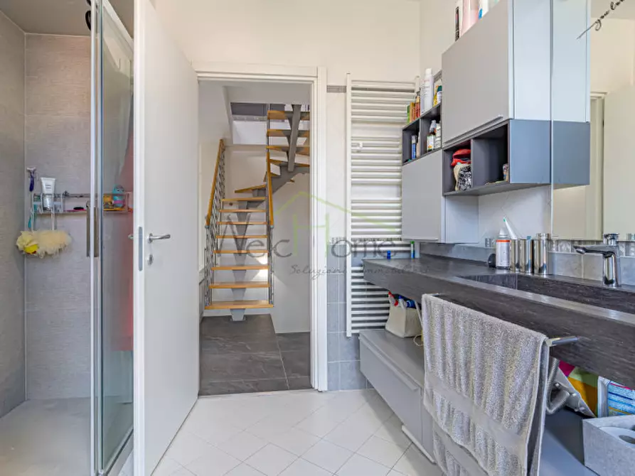 Immagine 24 di Casa bifamiliare in vendita  a Albavilla