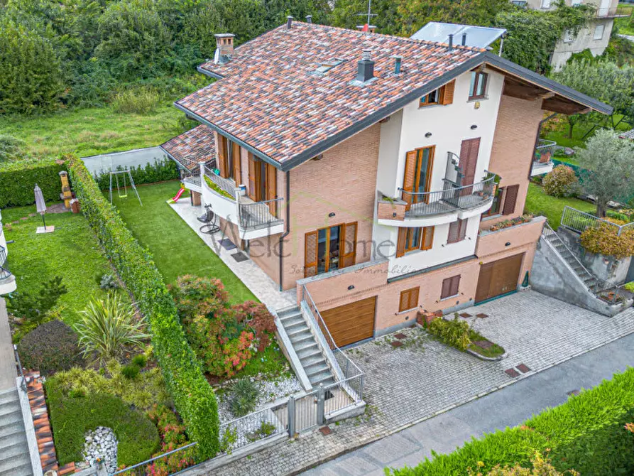 Immagine 42 di Casa bifamiliare in vendita  a Albavilla