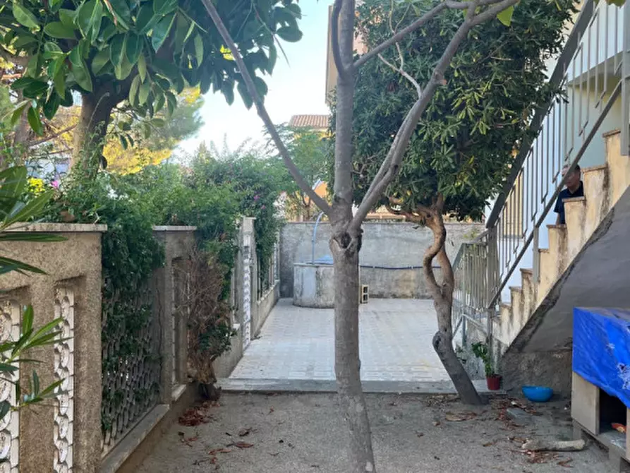 Immagine 2 di Villa in vendita  in C.DA PIETRAGRANDE a Montauro