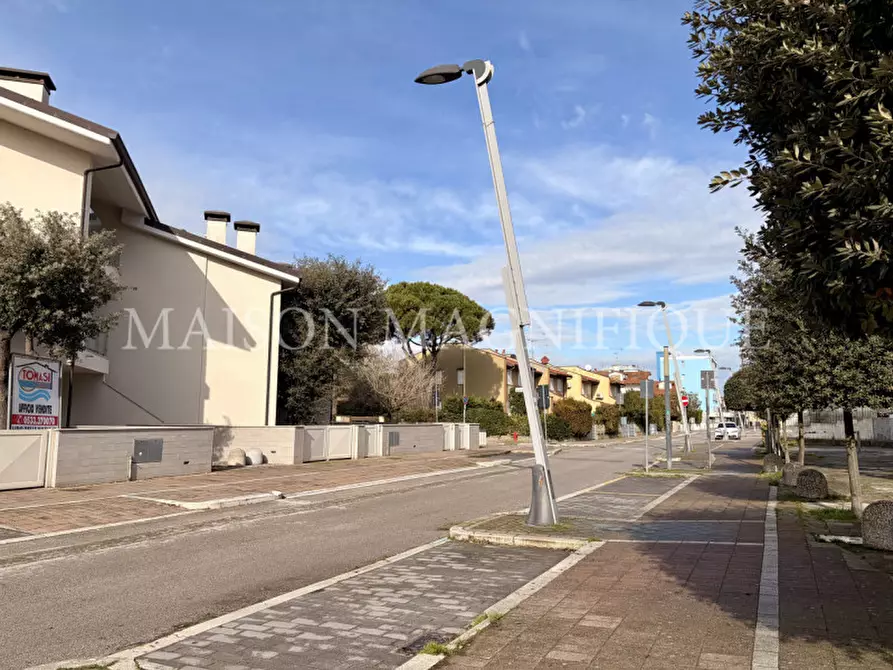 Immagine 15 di Appartamento in vendita  in Viale Mar Adriatico 55 a Comacchio