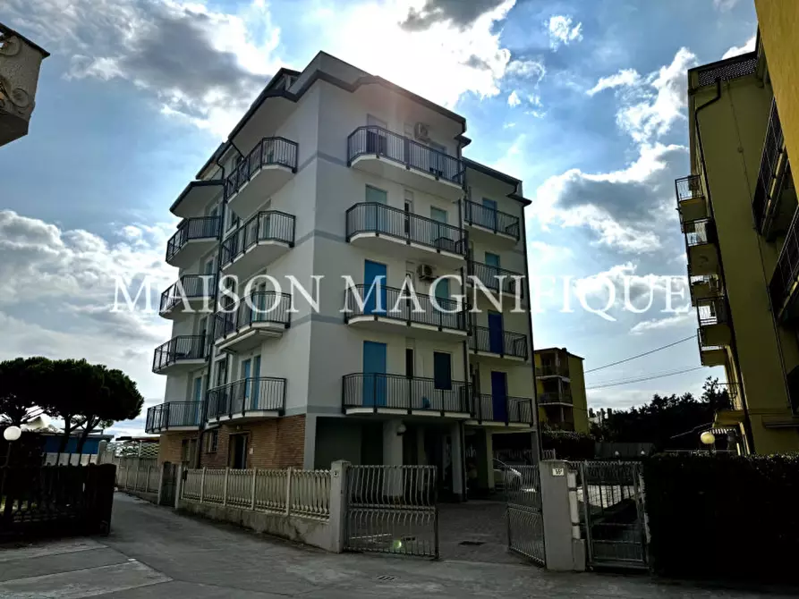 Immagine 19 di Appartamento in vendita  in Viale Mar Adriatico 55 a Comacchio