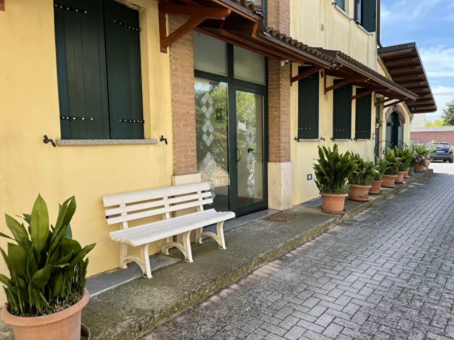 Immagine 2 di Appartamento in vendita  in Via Roma a Poiana Maggiore