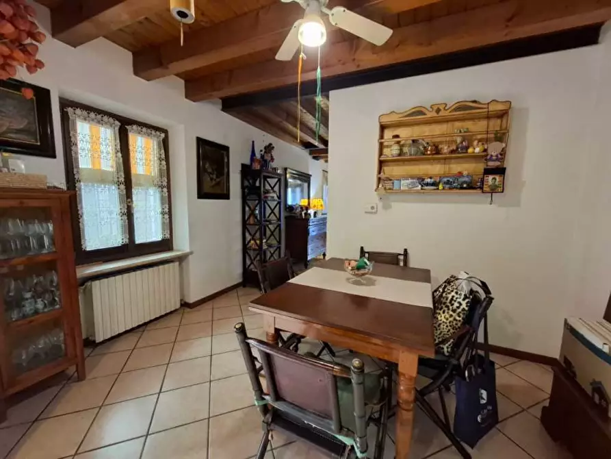 Immagine 11 di Appartamento in vendita  a Villafranca Di Verona