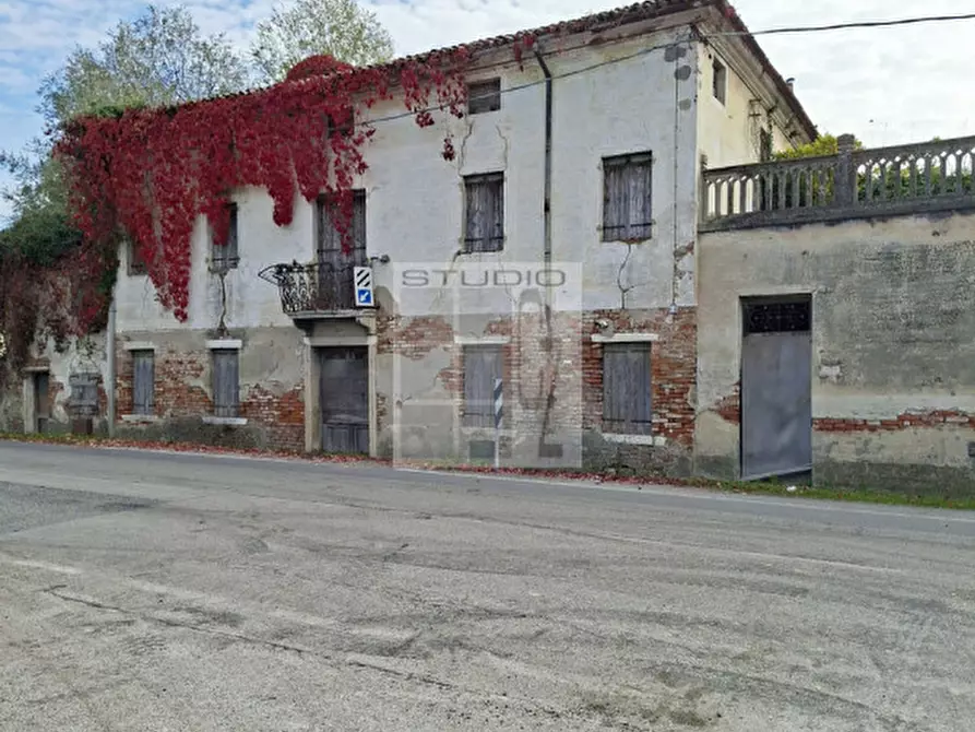 Immagine 3 di Rustico / casale in vendita  in via Caduti di Nassirya 61 a Loreggia