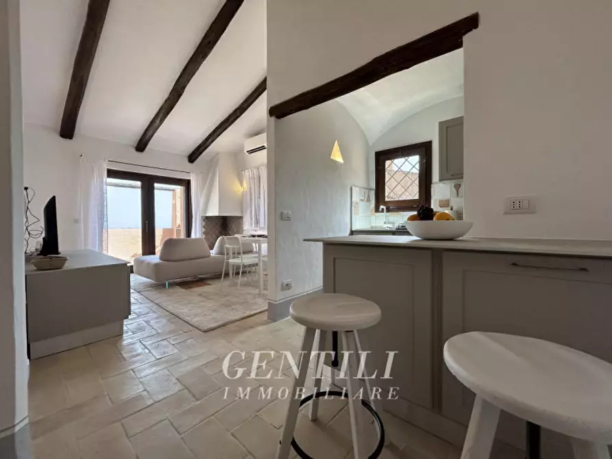 Immagine 5 di Appartamento in vendita  in Via Orecchioni a Arzachena