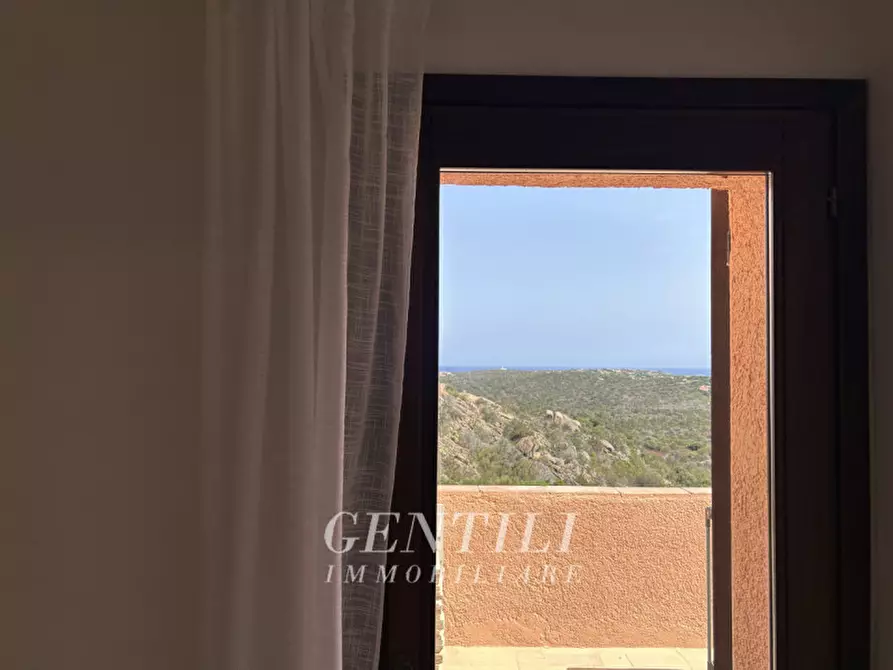 Immagine 13 di Appartamento in vendita  in Via Orecchioni a Arzachena