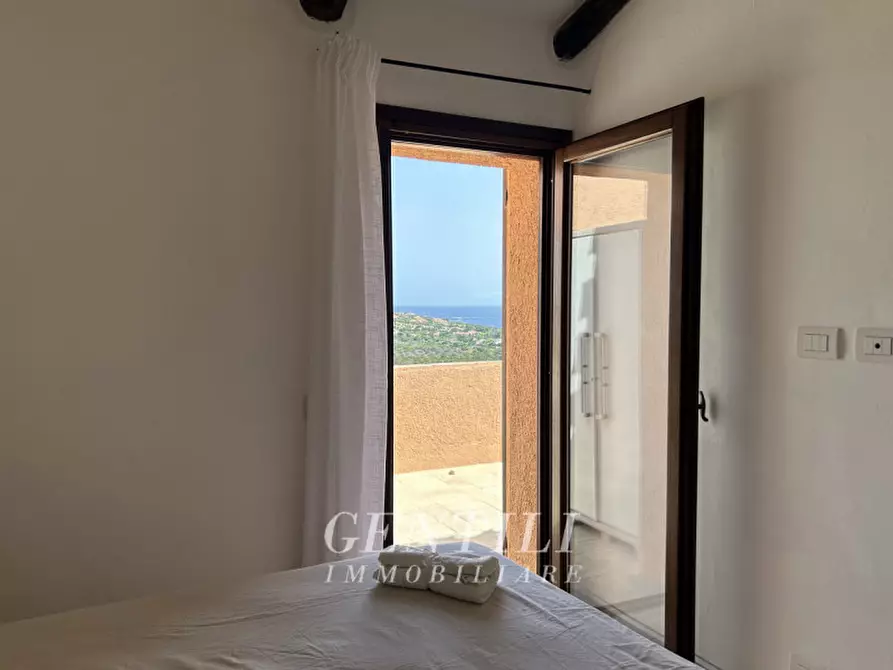 Immagine 14 di Appartamento in vendita  in Via Orecchioni a Arzachena