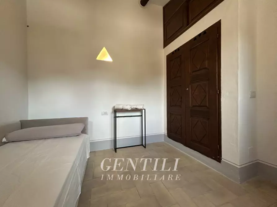 Immagine 21 di Appartamento in vendita  in Via Orecchioni a Arzachena