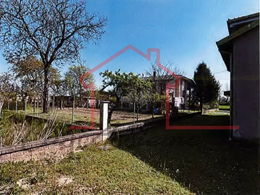 Immagine 17 di Casa indipendente in vendita  in Via Ortigara a San Martino Di Lupari