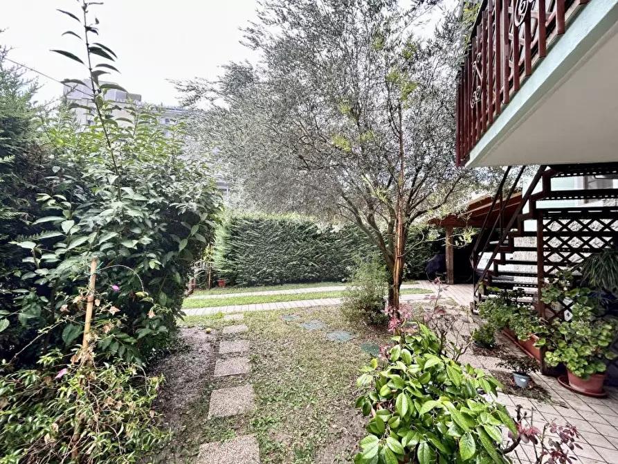 Immagine 34 di Casa bifamiliare in vendita  in Via Francesco Corradini a Padova