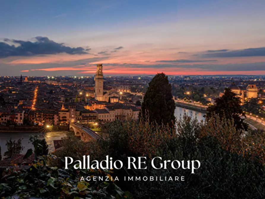 Immagine 6 di Negozio in vendita  in Via Mazzini 17 a Verona